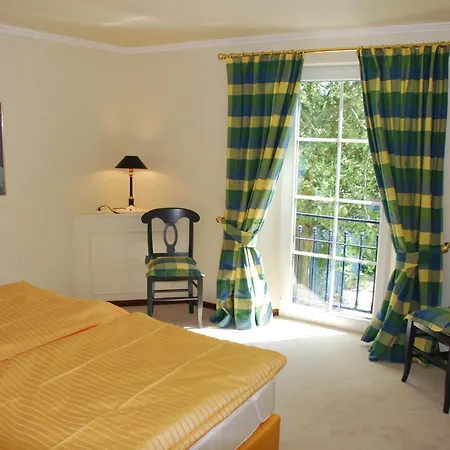 Herrenhaus Gaestewohnung Apartment *