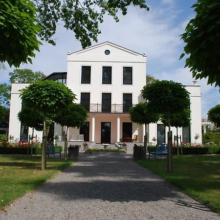 Herrenhaus Gaestewohnung * Poseritz